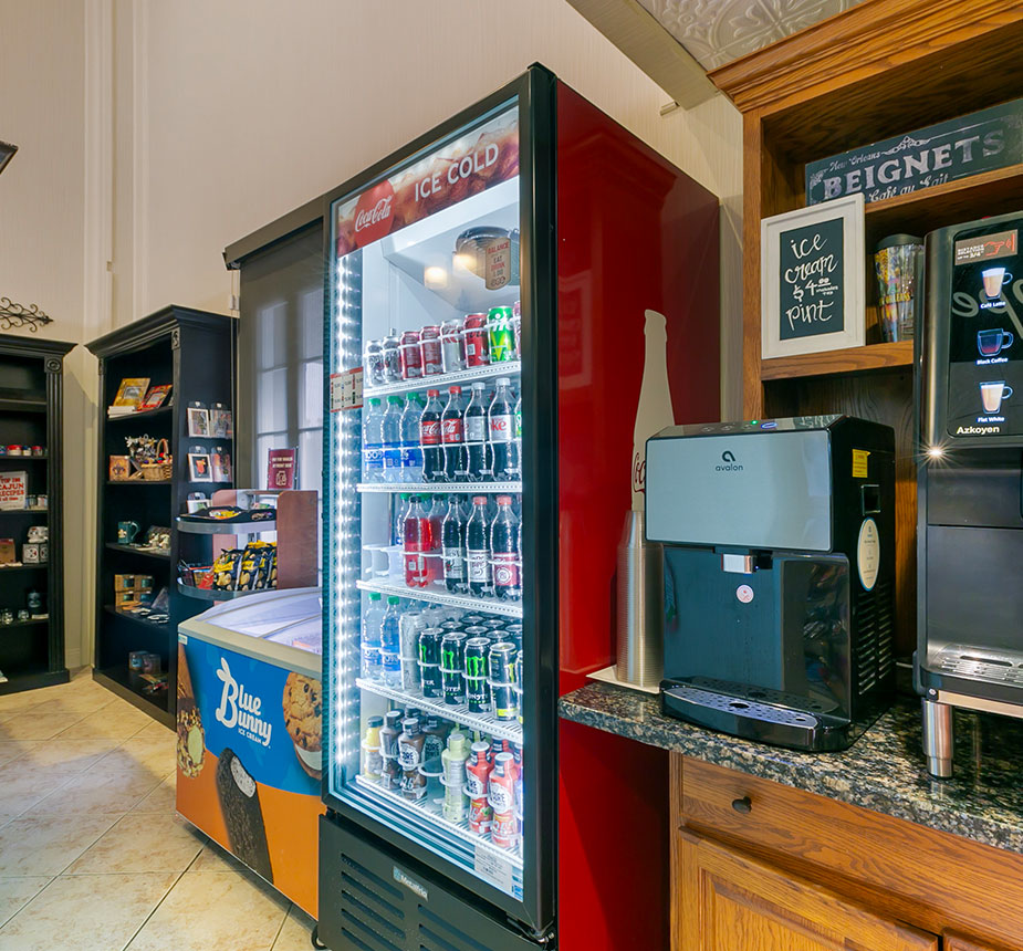 Lagniappe Souvenirs and Snacks